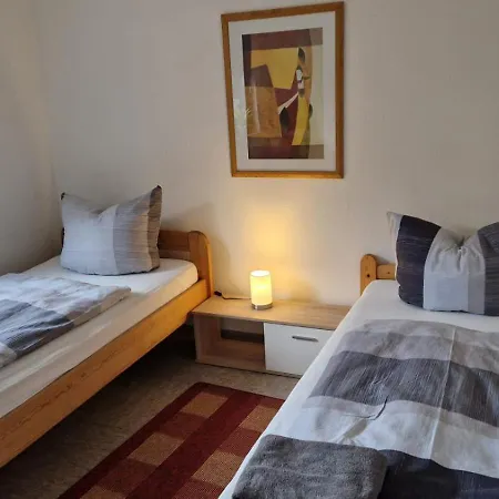 Gaestezimmer B 게스트하우스 뮌헨글라드바흐